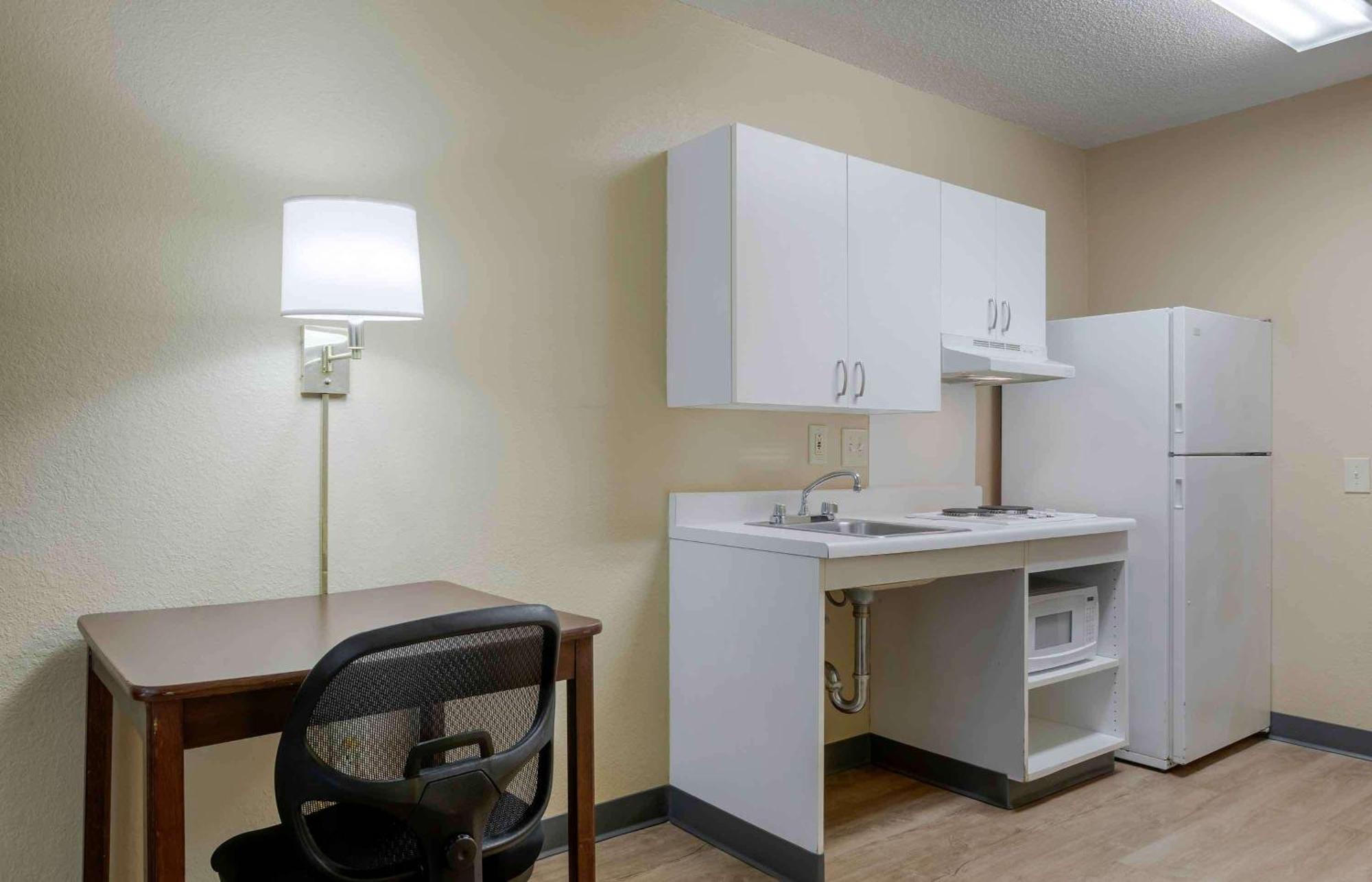 Extended Stay America Select Suites - Houston - Sugar Land Ngoại thất bức ảnh